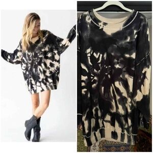 Natural Life - Taylor Oversized Cotton Sweater in Black/Cream size L-XL